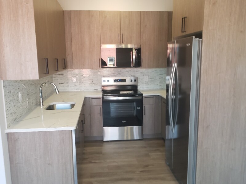 Building Photo - 953 Belmont Ave