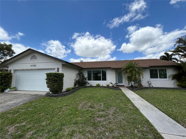 Building Photo - 11751 SW 52nd Ct