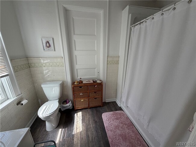 Building Photo - 1115 Delaware Ave