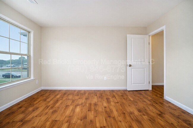 Building Photo - 11126 J. C. Murray Dr NW