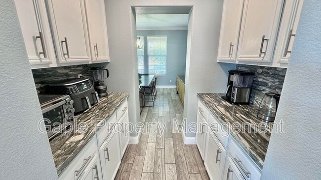 Building Photo - 19114 Olympic Crest Dr