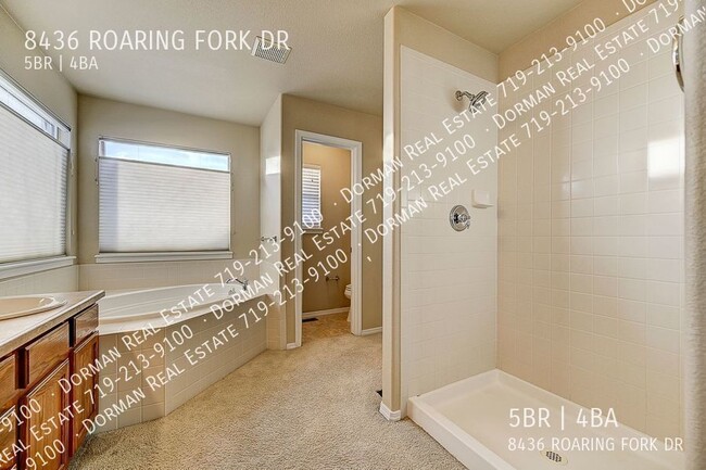 Building Photo - 8436 Roaring Fork Dr