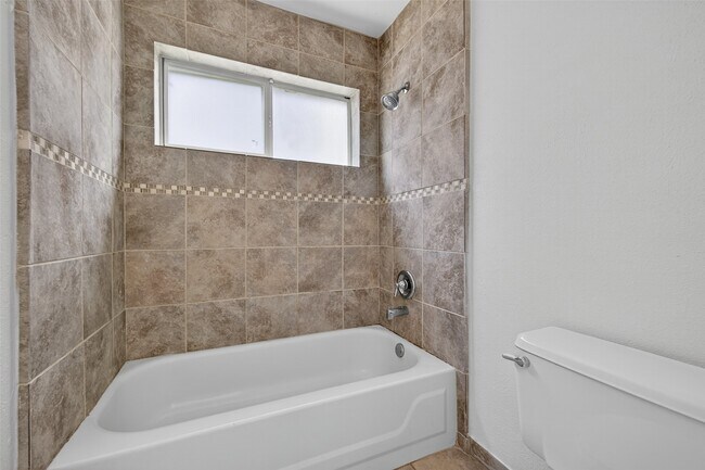 Building Photo - 22151 Birch Valley Dr