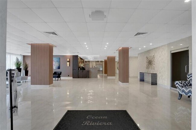 Building Photo - 3550 Galt Ocean Dr