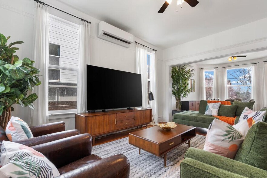 Primary Photo - 1914 E Jefferson St