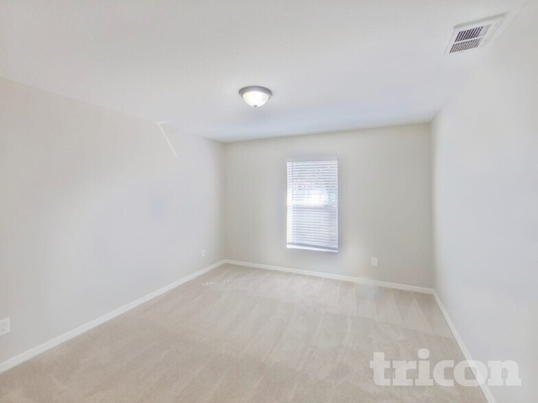 Building Photo - 3965 Caballero Ave