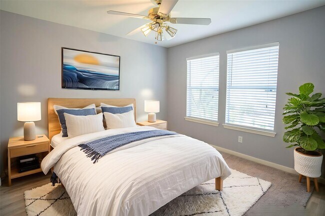 Building Photo - 1515 Drew St