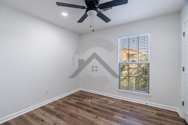 Building Photo - 202 Wild Ivy Cove