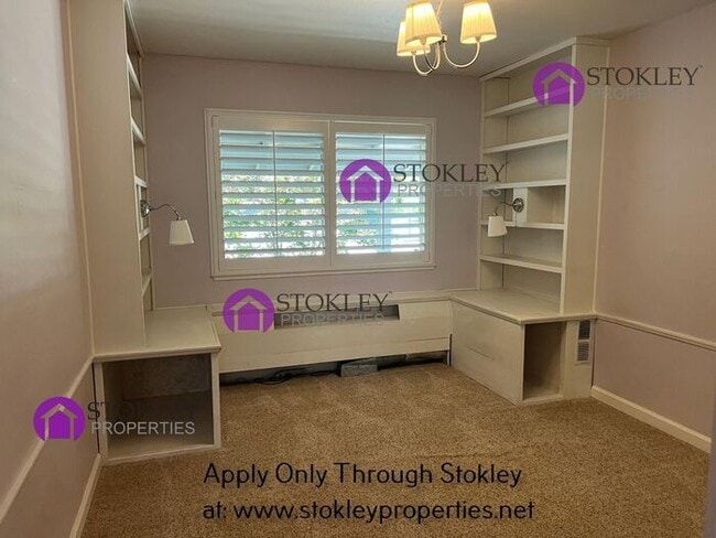 Building Photo - 1650 Mendocino Dr