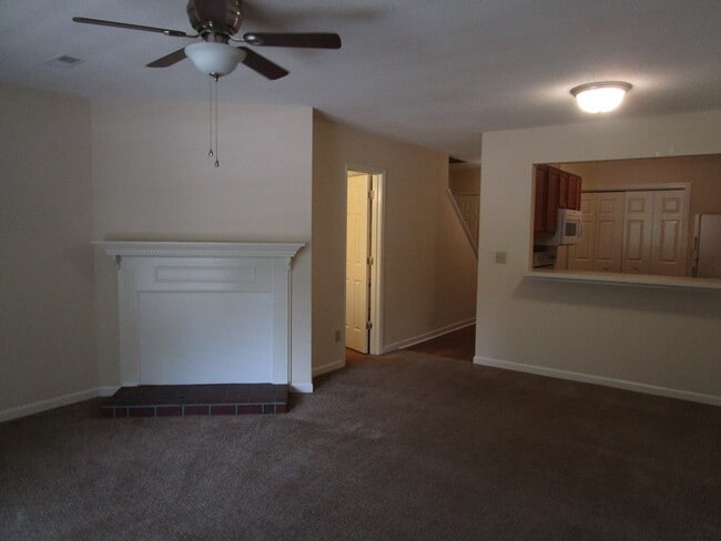 Building Photo - 605 Archdale Dr