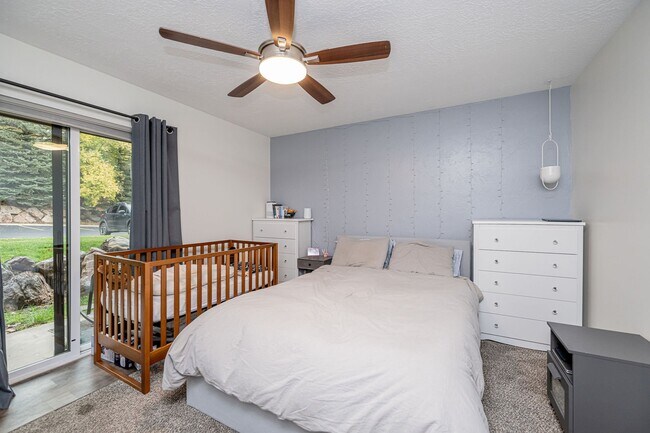 Building Photo - 3615 N Wolf Creek Dr
