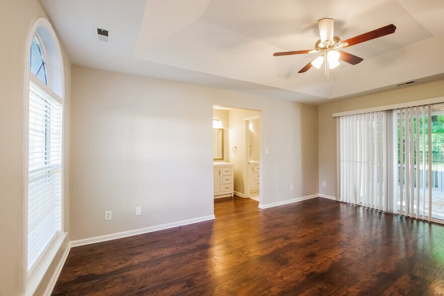 Building Photo - 7934 Quail Field Dr