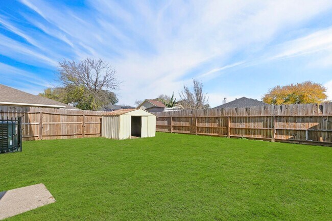 Building Photo - 13702 Tanvern Ct