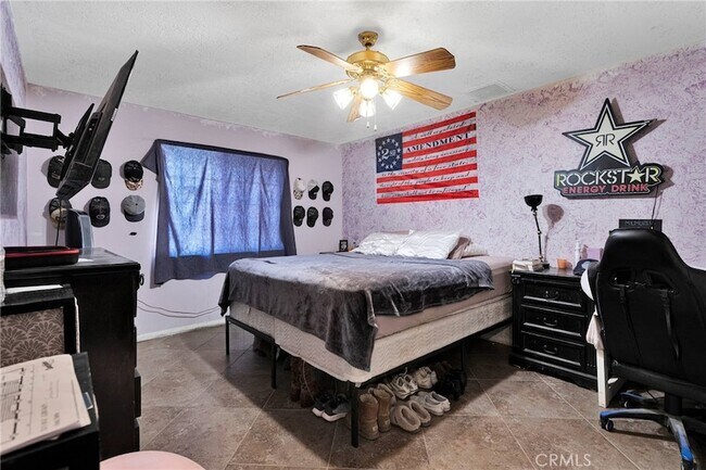 Building Photo - 25733 Roundup Way