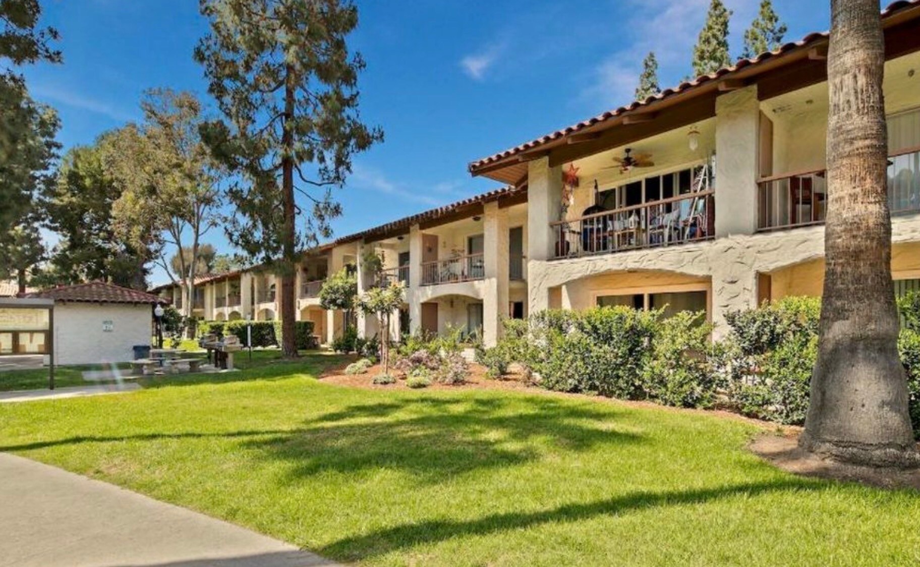 Building Photo - 6019 Rancho Mission Rd