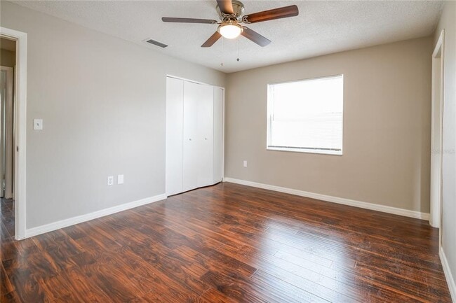 Building Photo - 610 Charlotte Ave