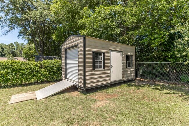 Building Photo - 4202 Cyndy Jo Cir