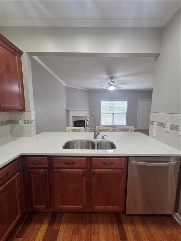 Building Photo - 2720 Beynon Ln NE