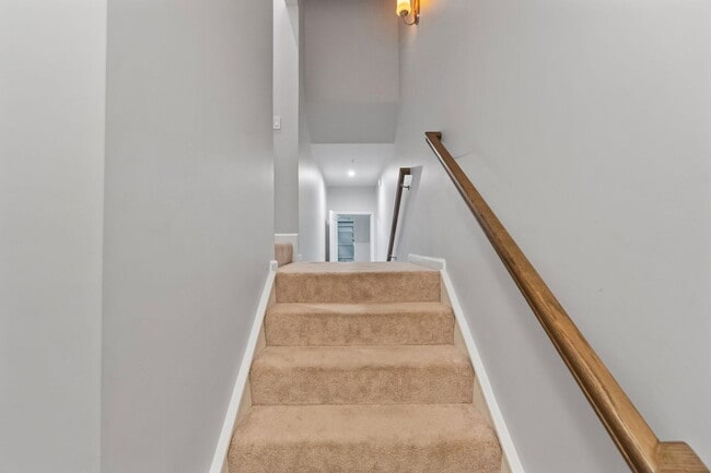 Building Photo - 8121 Wistar Creek Dr