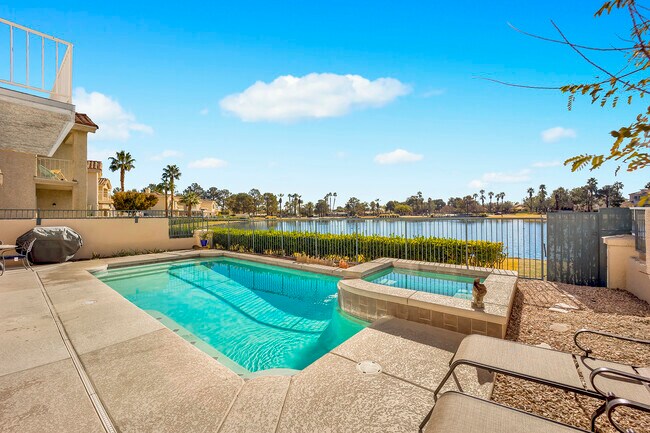 Building Photo - 2533 Seascape Dr