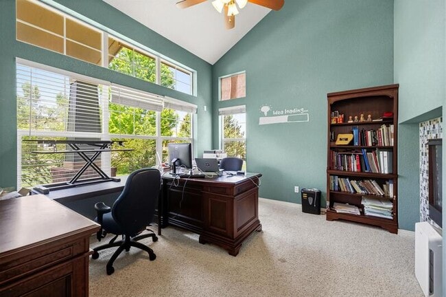 Building Photo - 14141 Fairwind Ln