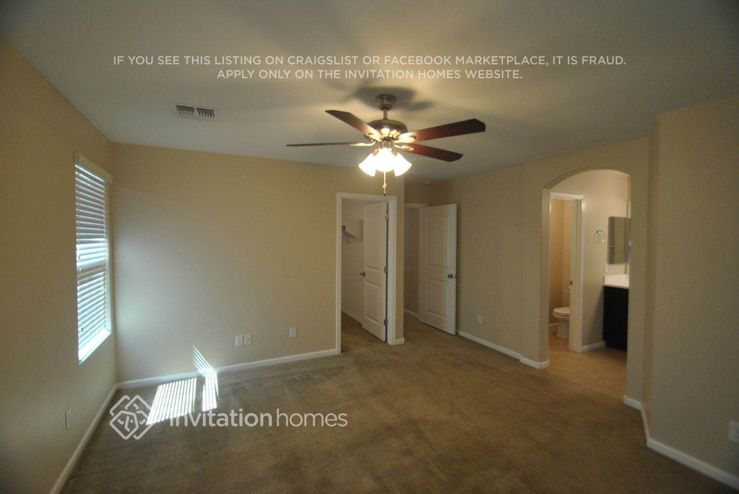 Building Photo - 1382 S Ponderosa Dr