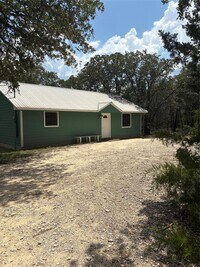 Building Photo - 105 Sendero Blvd