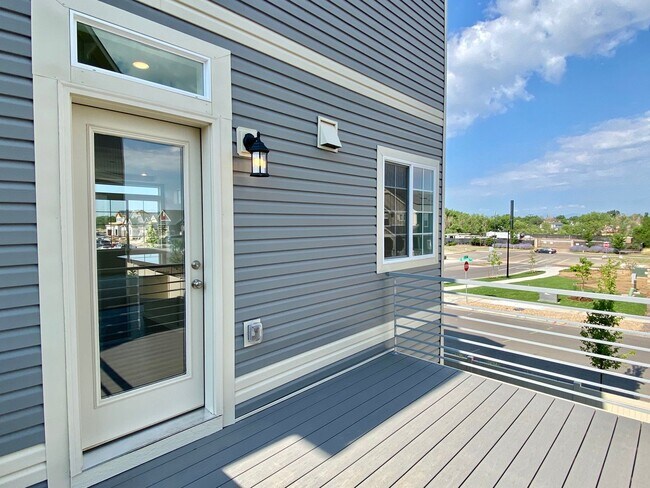Building Photo - 21805 E 44th Pl