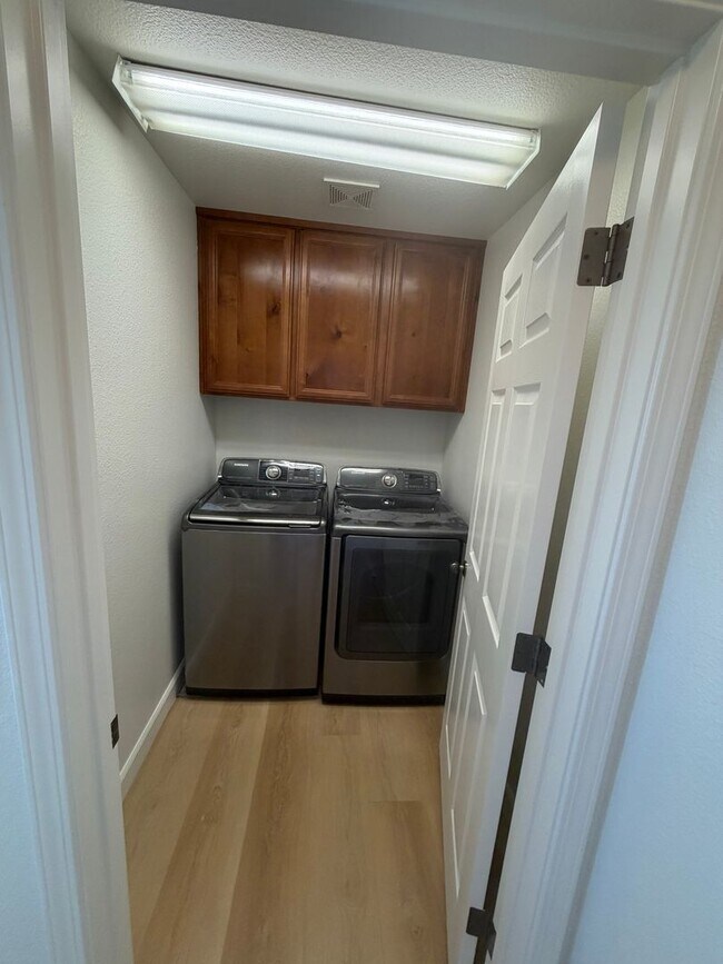 Building Photo - 4 Bedroom Home in Gated Community in Crocker Ranch with Downstairs Bedroom and Bathroom