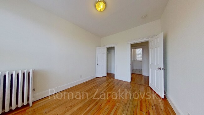 Building Photo - 1298 Commonwealth Ave