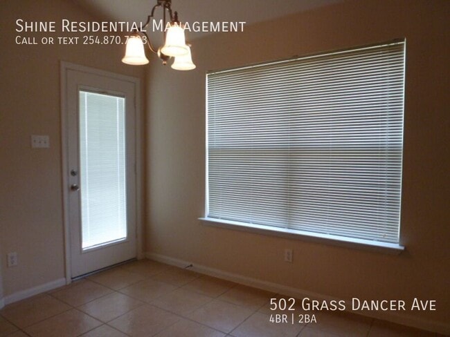 Building Photo - 502 Grass Dancer Ave