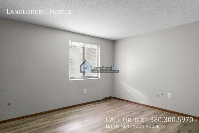 Building Photo - 133 Helmbright Dr