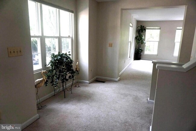 Building Photo - 9386 Van Arsdale Dr