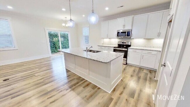 Building Photo - 6504 Oak Canopy Dr