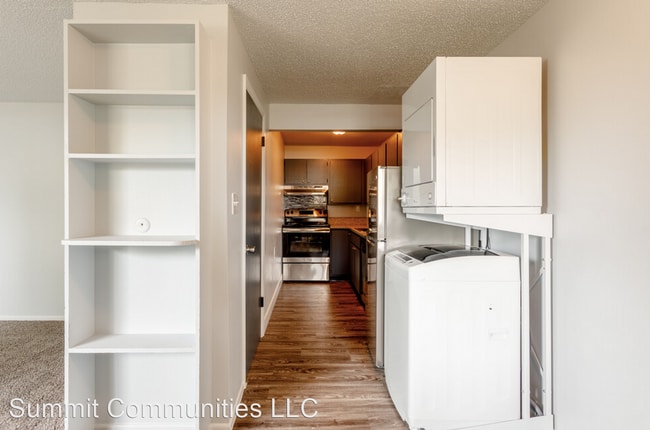 Building Photo - 2 br, 1.5 bath Apartment - 506 16th St