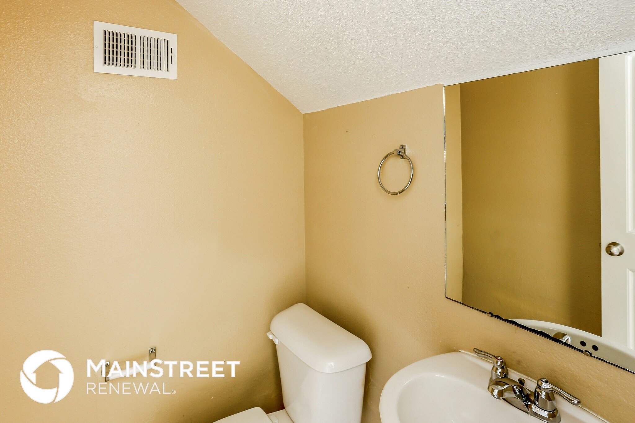 Building Photo - 10063 Chariden Dr