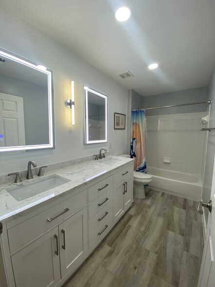 Building Photo - 3004 Fallswood Glen Ct