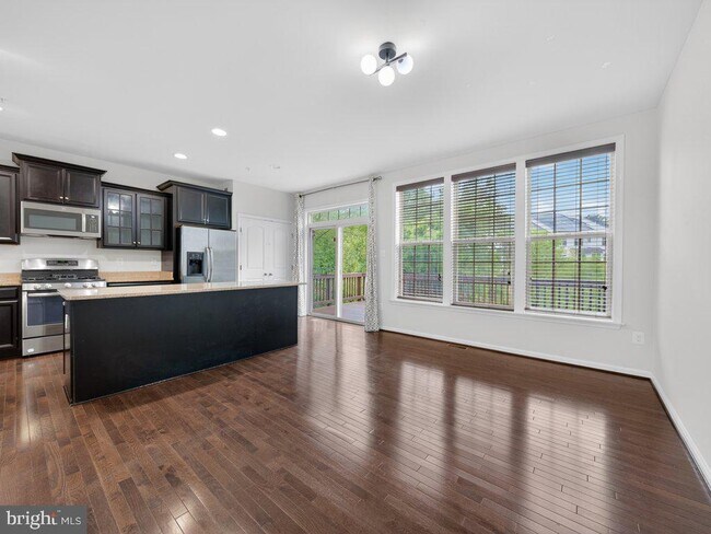 Building Photo - 1169 Carinoso Cir