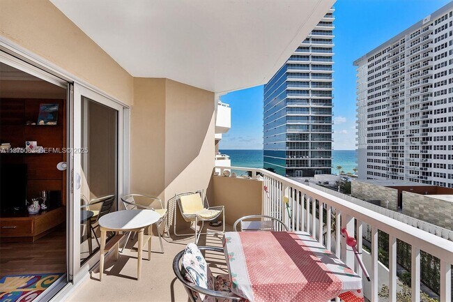 Building Photo - 1980 S Ocean Dr