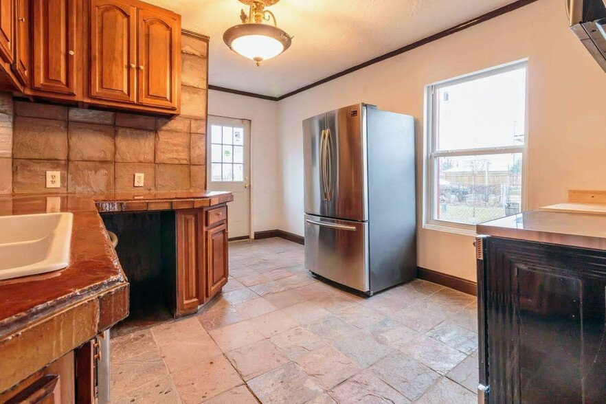 Kitchen (being completely renovated) - 274 S Skidmore St