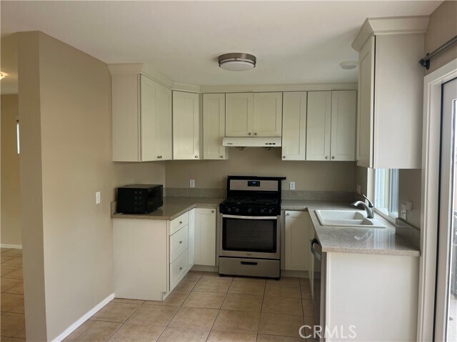 Building Photo - 40 Timber Run