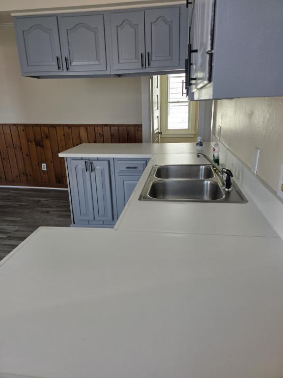 Building Photo - 53 Glen Ave