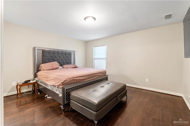 Building Photo - 2414 Rocky Mountain Ave