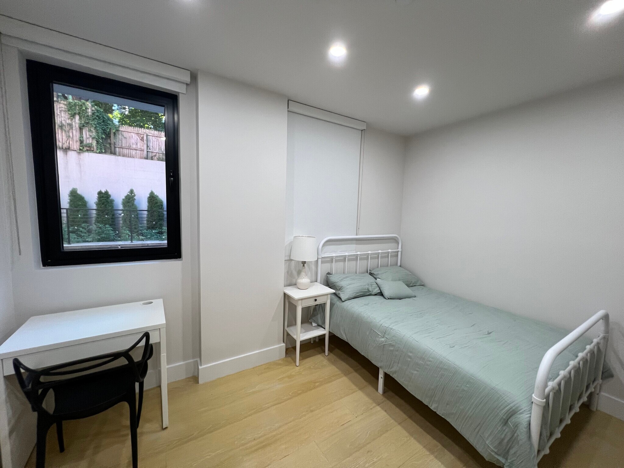 Building Photo - 244 Water St