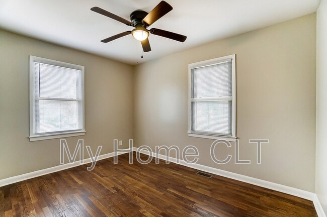 Building Photo - 717 Forest Dr