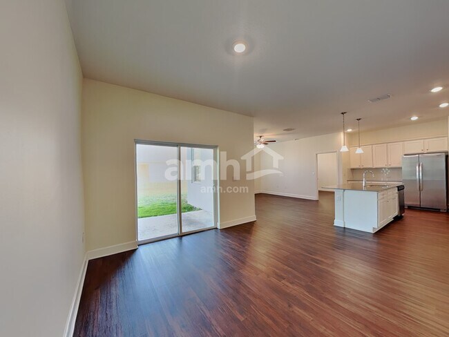 Building Photo - 33901 Widman Way