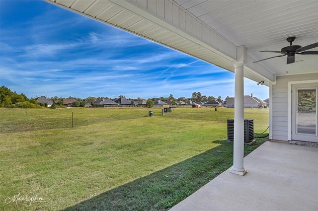 Building Photo - 260 Sedgewick Ave