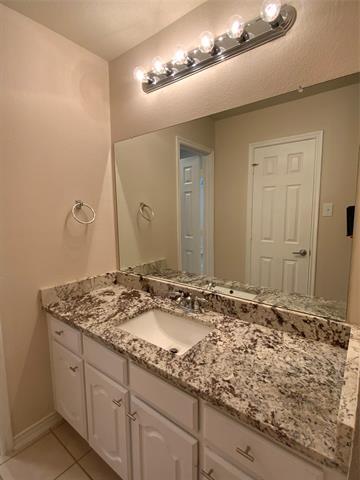 Building Photo - 15555 Appaloosa Dr