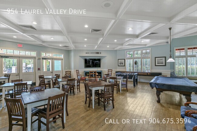 Building Photo - 954 Laurel Valley Dr