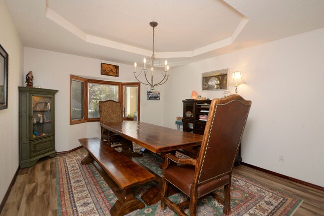 Building Photo - Stunning 4-Bedroom Albuquerque Foothill Ho...